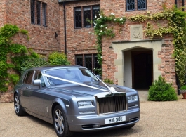 Modern Rolls Royce Phantom wedding car in Chelsea